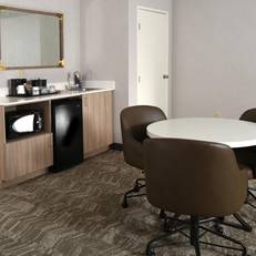 SpringHill Suites Des Moines West 