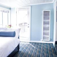 Ocean Echo Inn & Beach Cottages 