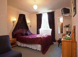 MacKinnon Country House Hotel 