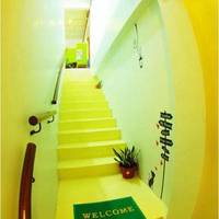 Sayang-Sayang Youth Hostel 