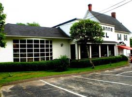 La Paysanne Motel & Hotel 