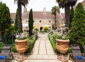 Greenhills Country Hotel 