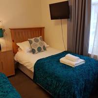 Green Gables Guest House 