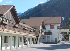 FairBridge Inn & Suites 
