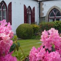 Undercliff Guest House 