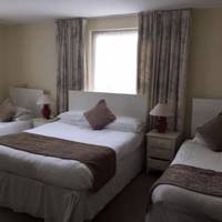 Runnymede Court Hotel 