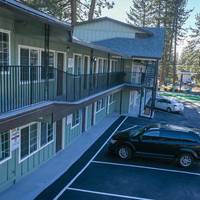 Stateline Economy Inn 