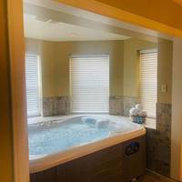 Senate Luxury Suites 