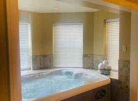 Senate Luxury Suites 