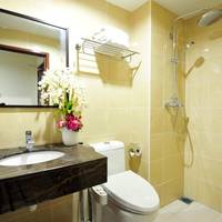 Hallmark View Hotel 