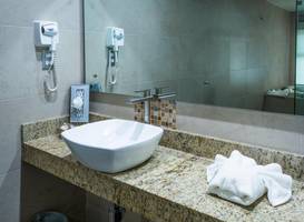 Hotel Puente Real 