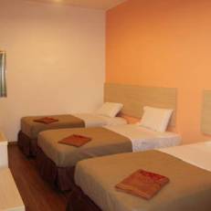Hotel 906 Airport 