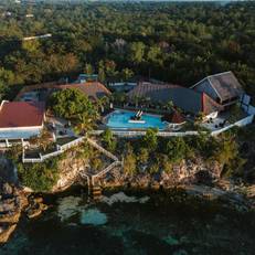 Cliffside Resort 