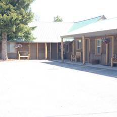 Evergreen Motel 