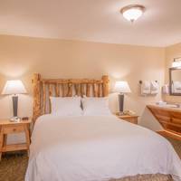 Discovery Lodge 