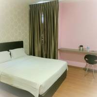 Hotel U and Me 