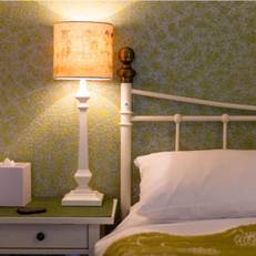 The Lakes B&B 