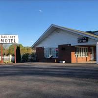 Bassett Motel 
