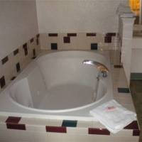 Heritage Inn 