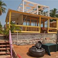 Cuba Patnem Beach Bungalow 