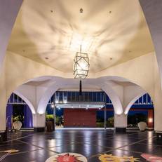 South Garden Hotels And Resorts 