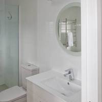 Waiheke Central Apartments 