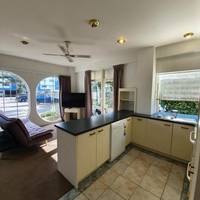 Copperfield Seaside Motel 