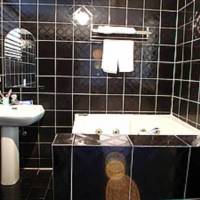 Mordern Plaza Hotel 