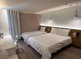 Red Residence Hotel 