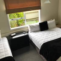 Green Gables Motel 