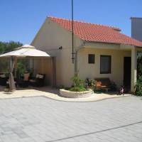 Regina Apartments 
