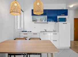 Regina Apartments 