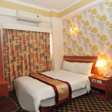 Kuo Chung Hotel 