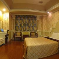 Hua Yue Hotel 