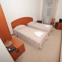 Deims Hotel 