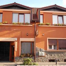 Vila Monica 
