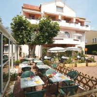 Logis Hotel l'Esterella 