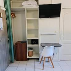 Carry Hotel 