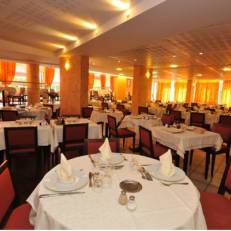 Grand Hotel 