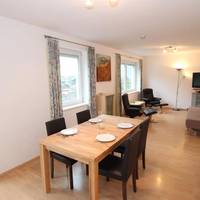 Holiday Home Schmittenblick Bruck Am Grossglockner 