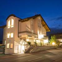 Apartmenthaus Brixen & Haus Central 