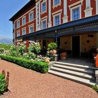 Hotel Ertl & mexican cantina salud 