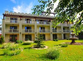 Landhaus & Burg Hotel Romantik 