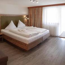 Gasthof Hotel Neuwirt 