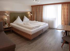 Gasthof Hotel Neuwirt 
