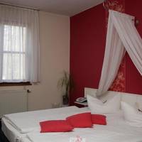 Jembo Park Hotel 