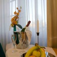 Check Inn Hotel 