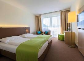 Momentum Hotel 