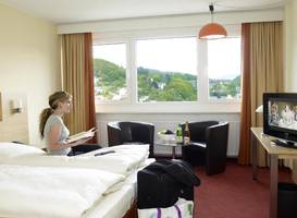 Opal Hotel 
