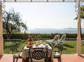 Hotel Villa Florida Suites & Suite Apartments 